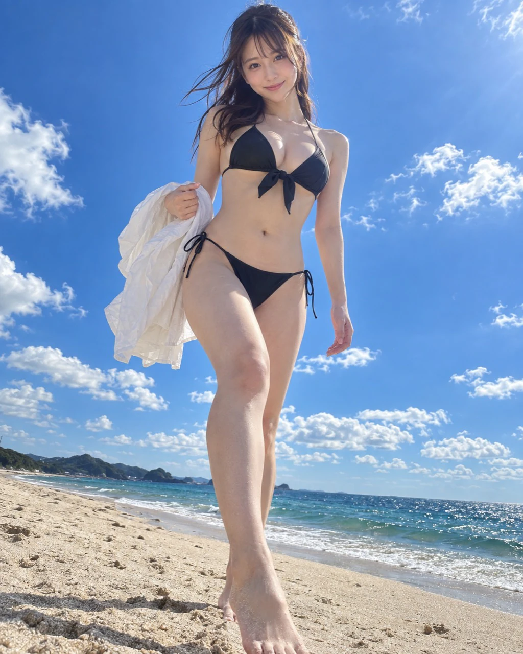 青空を背景に黒いリボンビキニ姿で砂浜を歩く成人日本人女性をローアングルから撮ったAI生成画像
